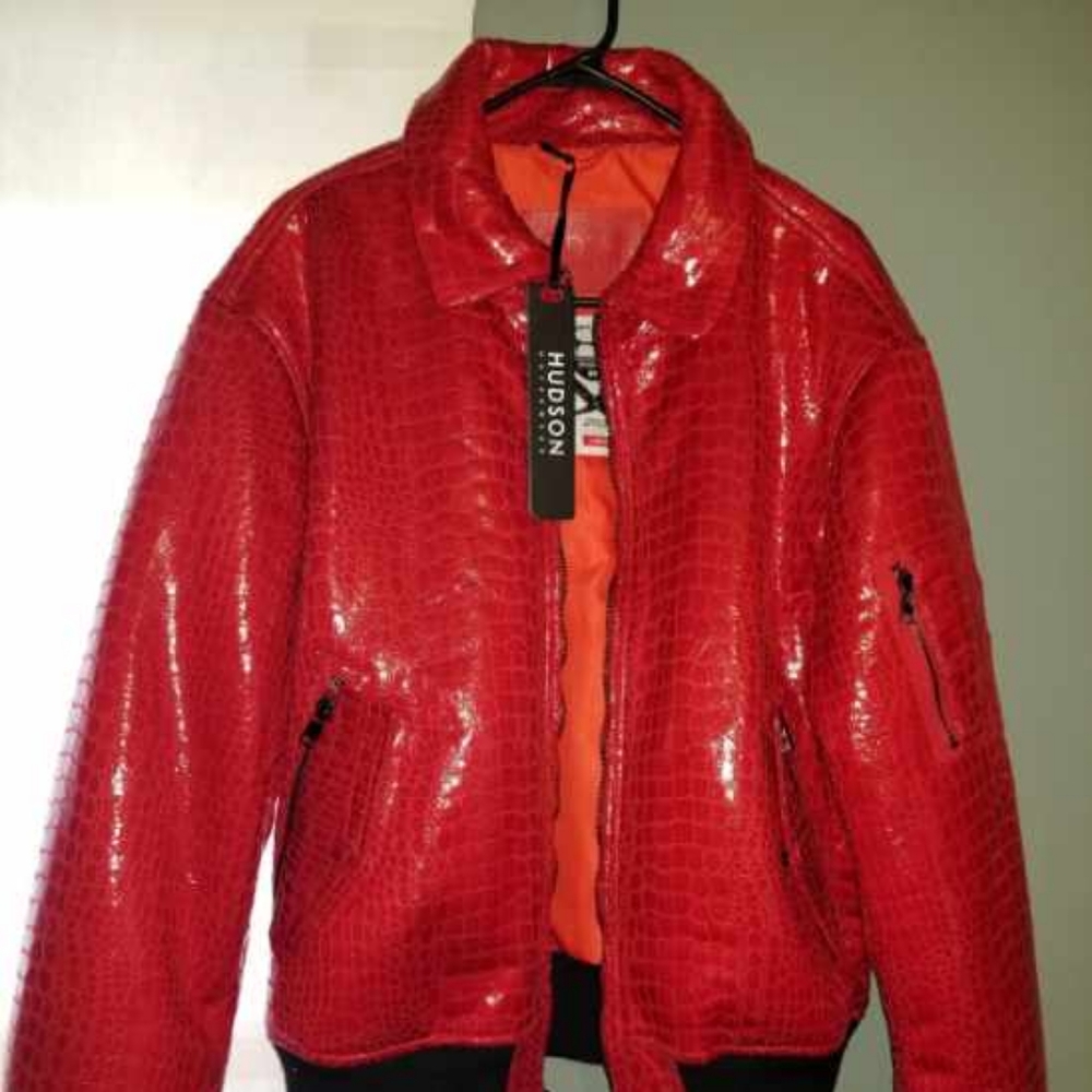 Bomber jacket - Picture 2 of 3